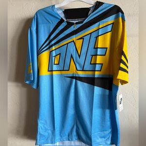 Brand new with tag Ion Mountain Bike Jersey 1/4 Zip Front